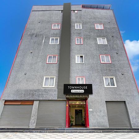 Hotel Super Townhouse Tirupati Extérieur photo