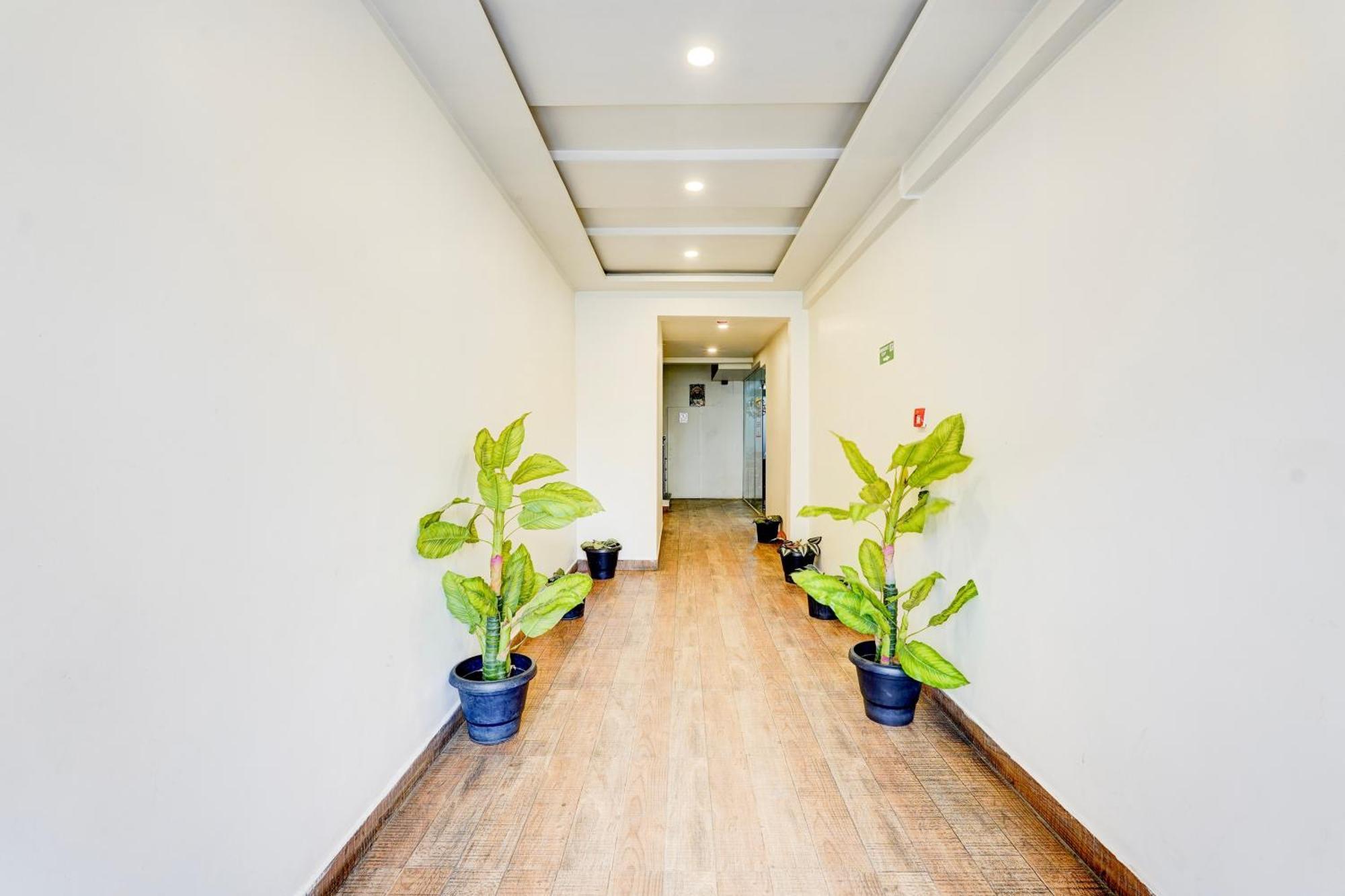 Hotel Super Townhouse Tirupati Extérieur photo