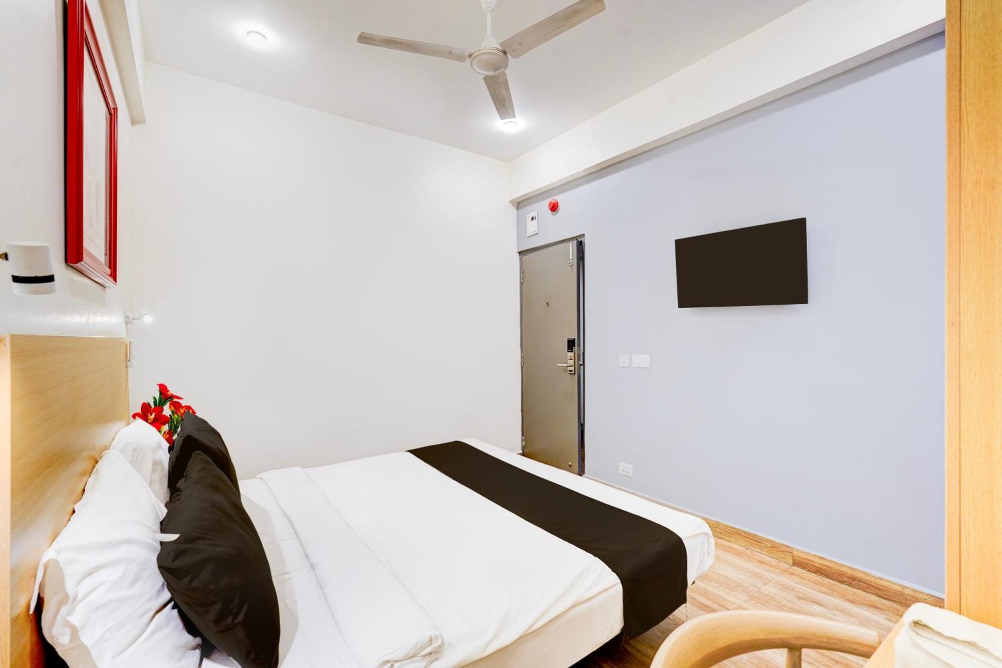 Hotel Super Townhouse Tirupati Extérieur photo